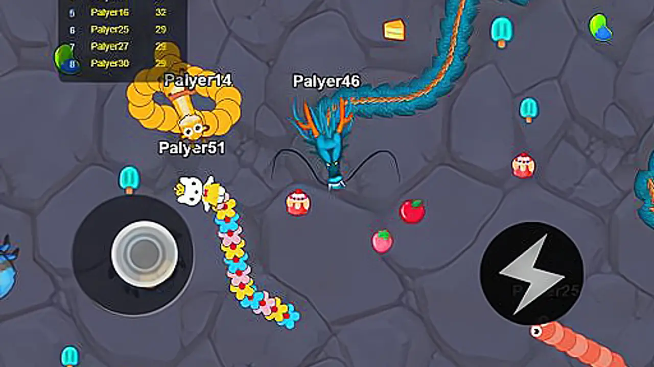 Greedy Snake Multiplayer Duel gameplay screenshot