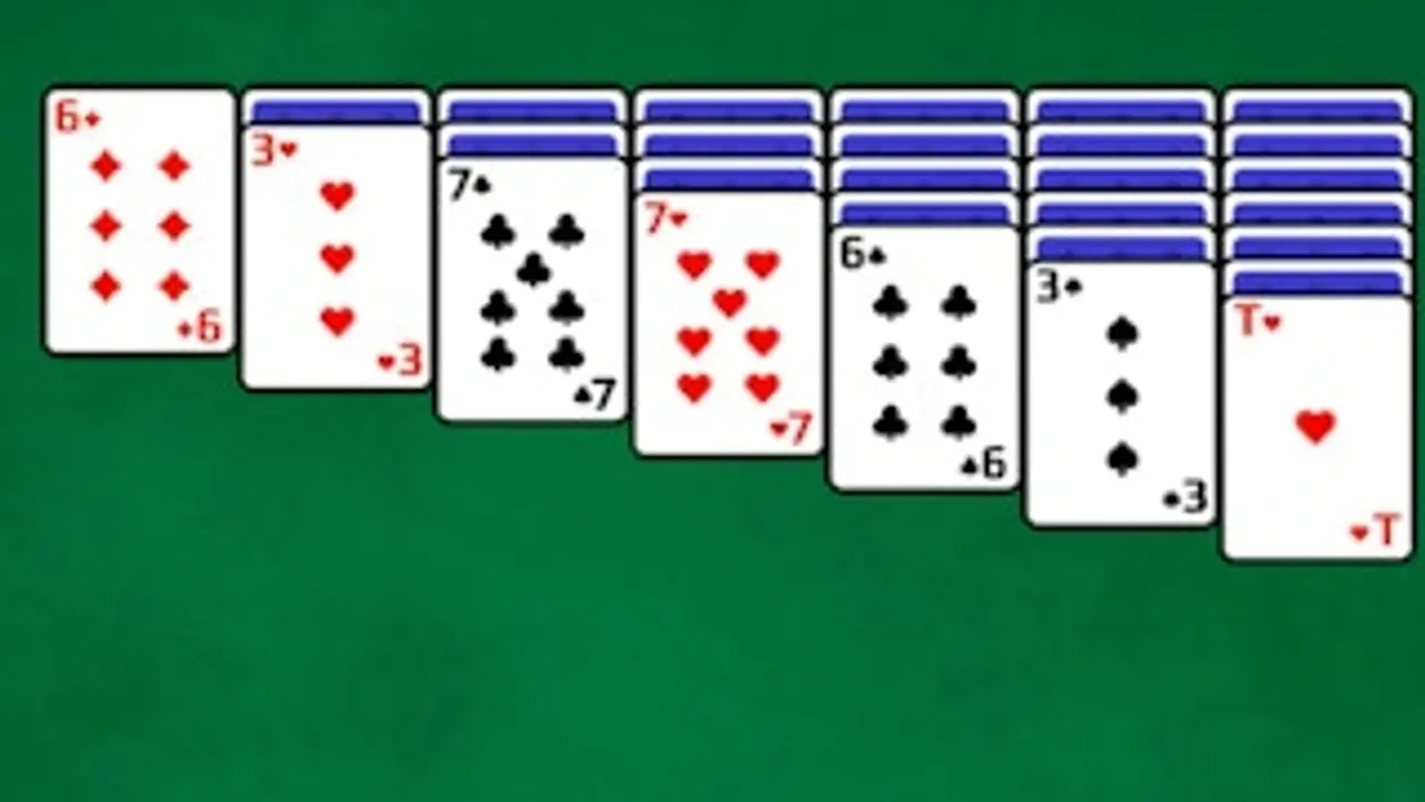Solitaire Klondike Eternal Russian Classic gameplay screenshot